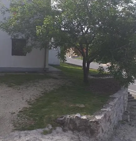 Kosmac Budva